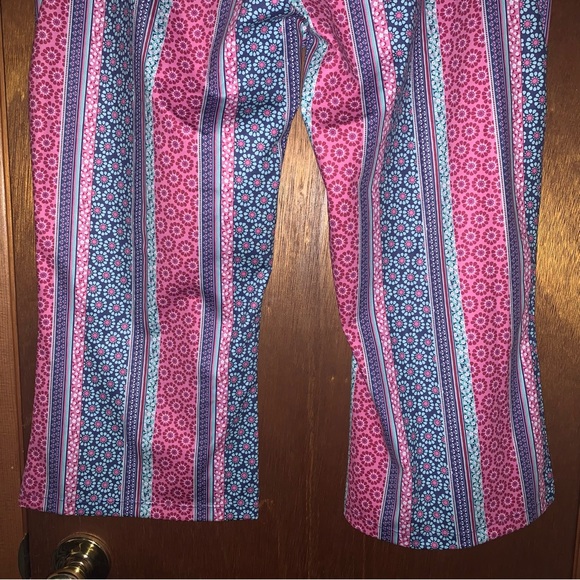 Women’s XXL FIRSTWAY Multi Colored Floral Striped Flare Leg Capri Yoga Pants EXC - Picture 12 of 16